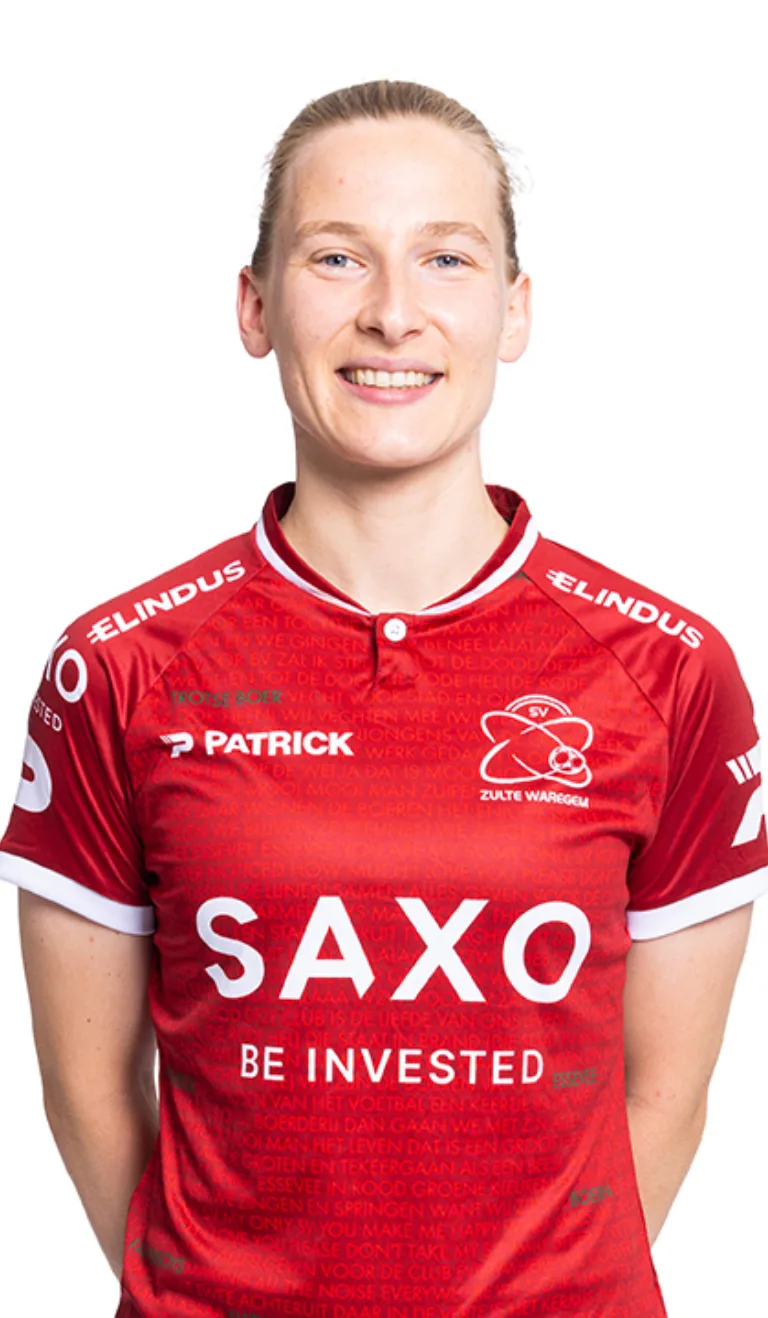 2425 ZULTE WAREGEM DAMES LAURA VERVACKE MIDFIELDER