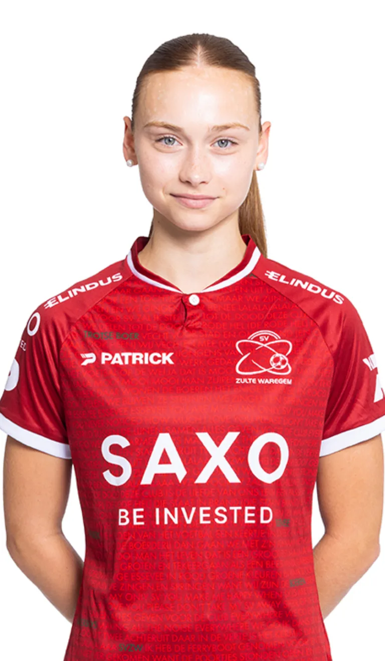 2425 ZULTE WAREGEM DAMES LOWIES VANDEKERCKHOVE DEFENDER 3